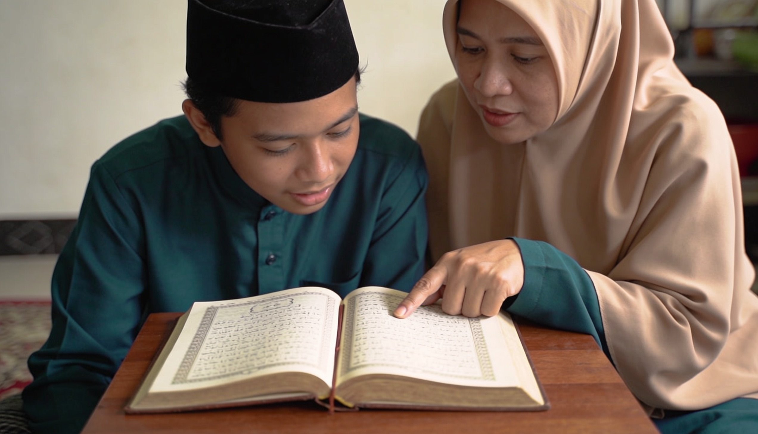 Kesalahan umum membaca Al-Qur'an dan cara memperbaikinya